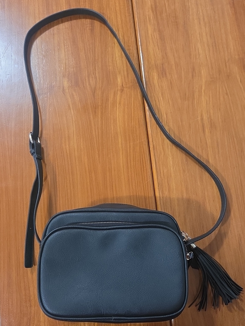 Black Crossbody Bag Like New